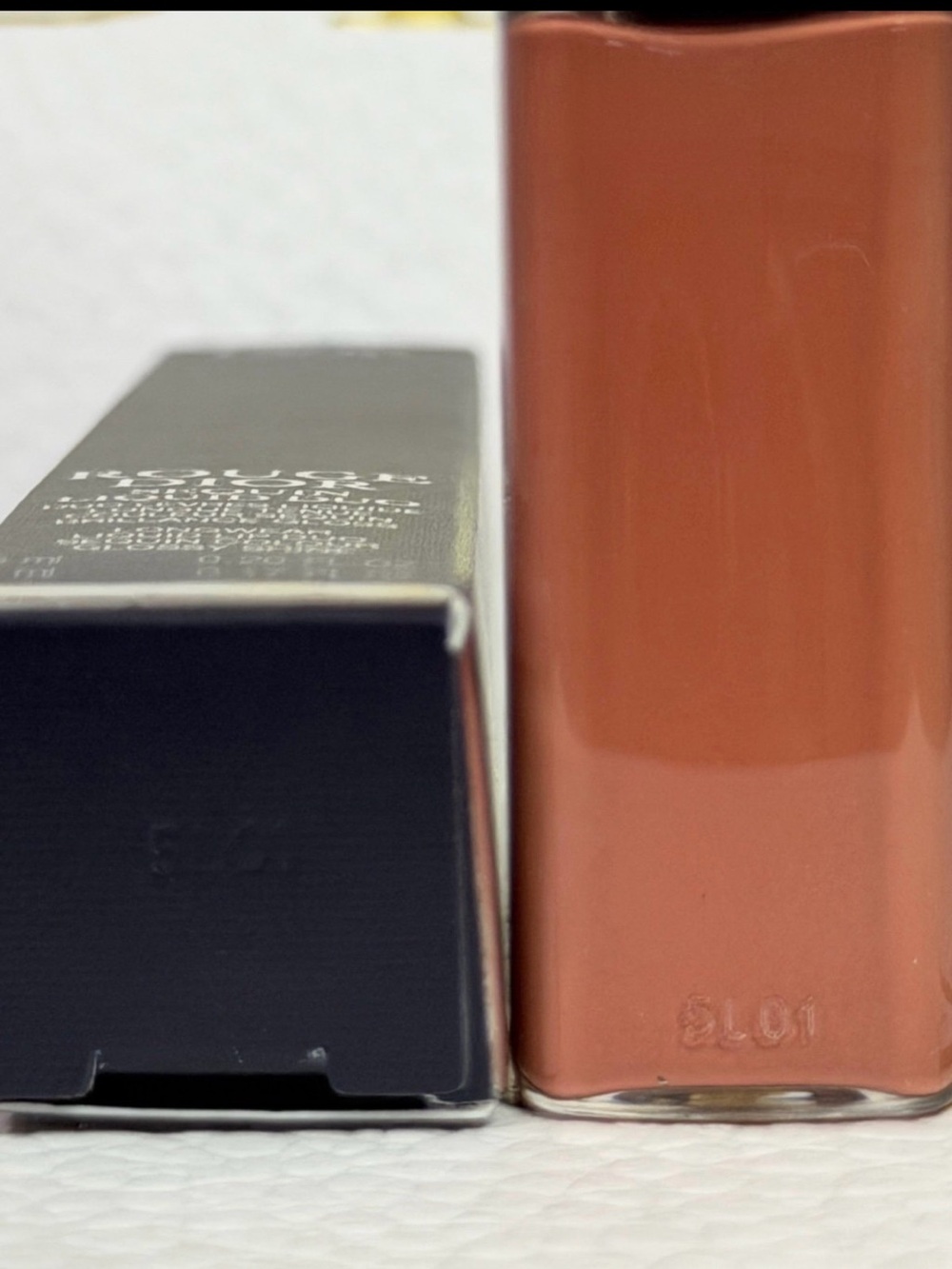 100 Spectacular Nude-Dior Rouge Sequin Liquid Duo - Picture 3 of 7